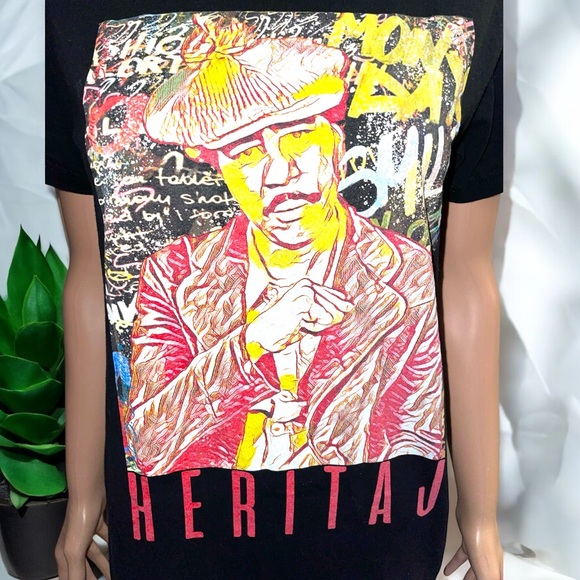 Heritaj Richard Pryor-Red Abstract Art Mural Tee - Picture 9 of 13